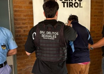 Imputaron y seguirá detenido el padre acusado de abusar de su hijo