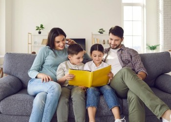 Educar en casa: el rol insustituible de la familia en la educación emocional