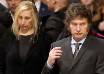 Levantan el secreto fiscal y bancario de Karina y Javier Milei