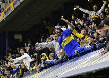 La Bombonera rugió distinto: por primera vez, se escuchó el “que se vayan todos”