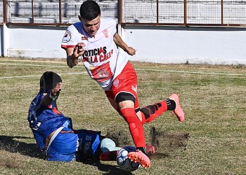 Liga Posadeña: Huracán ganó con lo justo y es el único puntero
