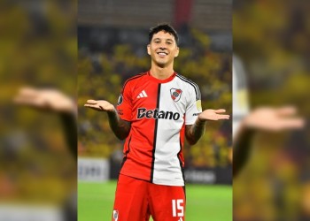Copa Libertadores: en un partidazo, River venció a Barcelona en Ecuador y encaminó su clasificación