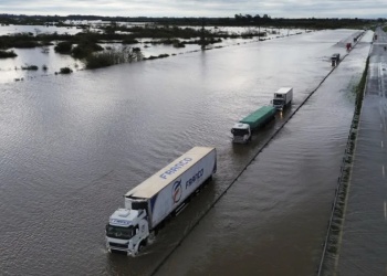 Las inundaciones por el temporal ponen en riesgo cosecha récord