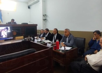 Juzgan a aduaneros acusados de permitir cruzar contrabando por el puente a cambio de coimas