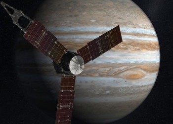 Misión Juno de la NASA reveló actividad volcánica en la luna de Júpiter