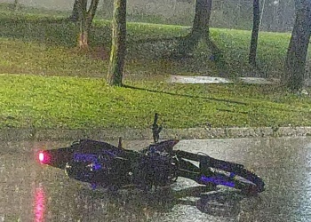 Sábado trágico: dos jóvenes murieron tras despiste en Apóstoles