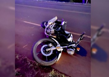 Un motociclista murió tras chocar contra un camión