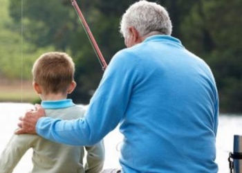 “Pescando con mi abuelo”, una propuesta para crear lazos eternos