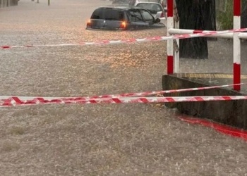 Defensa Civil emite alerta crítica: “No transitar” en el norte y oeste bonaerense por el temporal