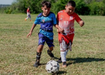 En el Parque de la Ciudad se puso en marcha el Torneo Municipal de Fútbol Infantil