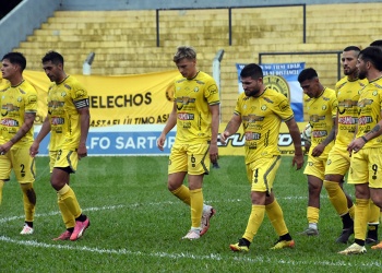 Crucero no encuentra el rumbo