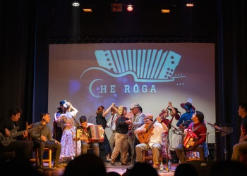 Una noche mágica de música y danza llenó el Cidade