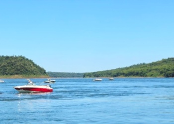 Salen a pescar en Montecarlo