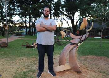 Exposición de esculturas de la Bienal de Cainguás en el Yaparí