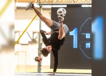 Fútbol freestyle: el obereño Ignacio Chávez se consagró campeón en suelo chileno