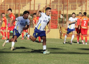 Mitre consiguió un triunfazo en Corrientes