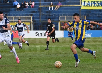 Federal A: Mitre salvó un punto en un partido atípico ante San Martín