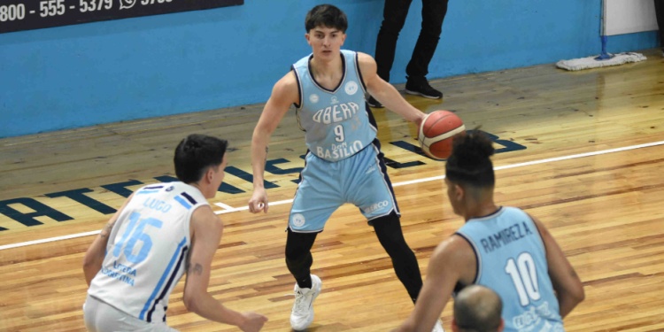 EN EL DERNA. Los dos primeros partidos se jugaron en Oberá. Ahora, a Corrientes.