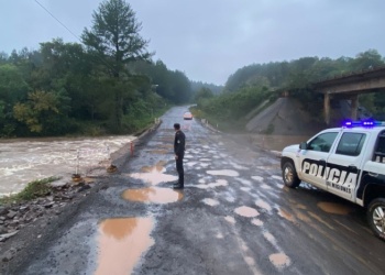 Habilitaron el paso por el puente provisorio sobre el arroyo Tabay