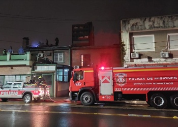 Incendio en el centro posadeño fue controlado a tiempo