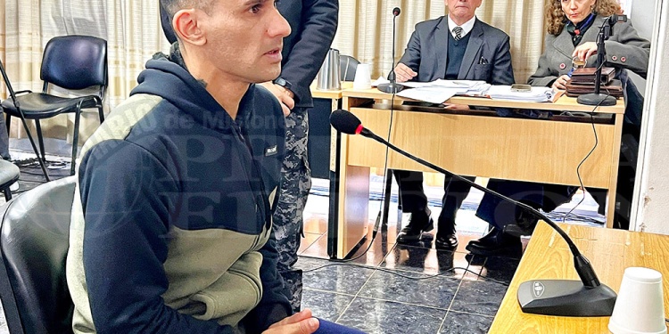 HABLÓ. El acusado argumentó que lo llevaron engañado a Alem y tras la rueda de reconocimiento lo detuvieron.