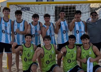 Con goles del obereño Mattje, Argentina derrotó a Uruguay