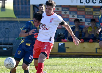 Mitre y Huracán igualaron 1-1 en el clásico de Rocamora