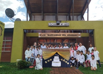 La Escuela 605 de El Soberbio celebró un siglo de historia