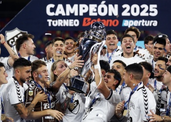 Platense se consagró campeón del fútbol argentino por primera vez en su historia