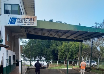 Volvió a funcionar el servicio de balsas entre Alba Posse y Porto Mauá