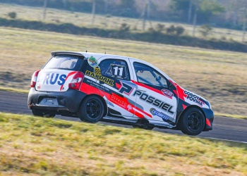 Jorge Possiel ganó su serie y largará desde la pole en la Clase 3 del Turismo Pista