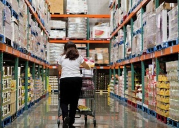 Por primera vez en la gestión Milei, bajan los precios mayoristas