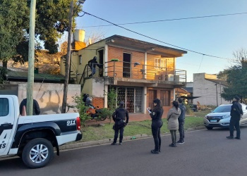Allanamiento en Posadas: detienen a un hombre y secuestran drogas y un sello médico