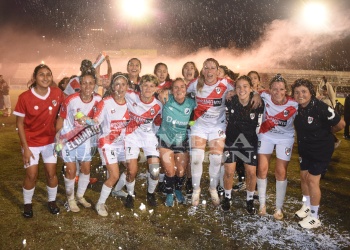 Fútbol femenino: Guaraní, rumbo a la Copa Federal