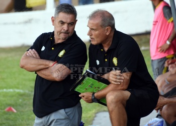 Federal A: Sergio Arias dejó de ser entrenador de Crucero del Norte