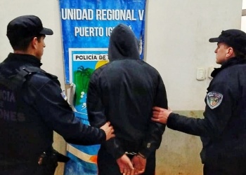 Wanda: una mujer se arrojó de un vehículo cuando era agredida por su ex