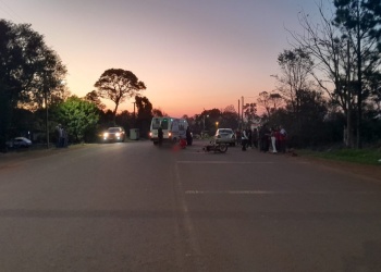 Colisión fatal en Misiones: murió un hombre de 52 años tras un choque entre una moto y un auto