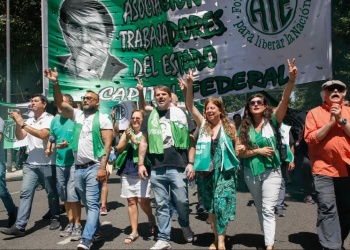 ATE logró que la Justicia intime al Gobierno por anomalías en la aprobación de la Ley Bases