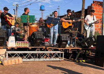 Apóstoles: realizaron una fiesta para recaudar fondos para una familia que se les incendio su vivienda