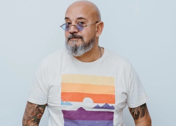 Bahiano regresó a la escena con su álbum en vivo “Pura adrenalina”