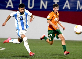 Con el misionero Facu Jainikoski de entrada, Argentina consiguió otro triunfo en el torneo de L’Alcudia