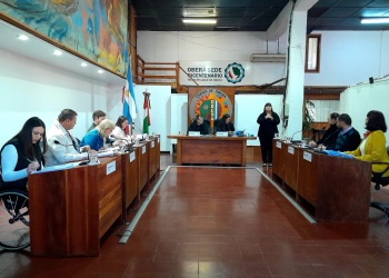 Oberá tendrá estacionamiento medido en el centro: el Concejo aprobó la ordenanza