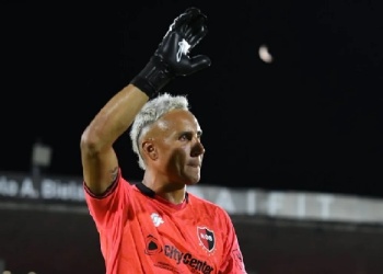 Telenovela centroamericana: Keylor Navas se declaró en rebeldía y se niega a jugar en Newell’s