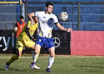 Necesitado de un triunfo, Mitre recibirá hoy a Defensores de Belgrano