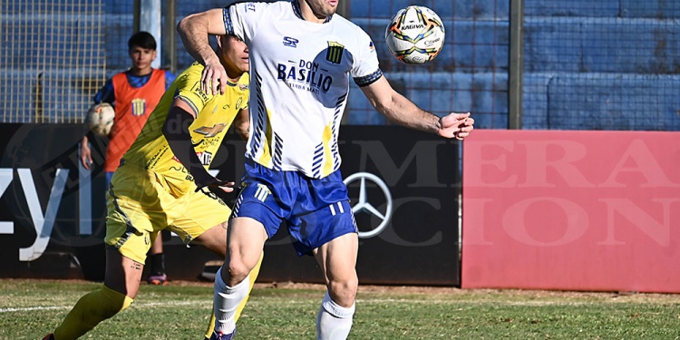 DE ENTRADA. Ignacio Valsangiácomo es una de las fijas en el Auriazul.