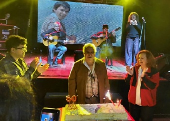 Angel “Pato” García cumplió 80 años y lo celebró a lo grande: con música, baile y buena compañía