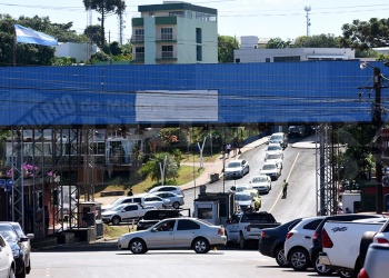 Piden desburocratizar Migraciones: “Si los precios no son atractivos, que lo sea el cruce”