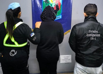 Detienen en Posadas a mujer acusada de estafa y amenazas