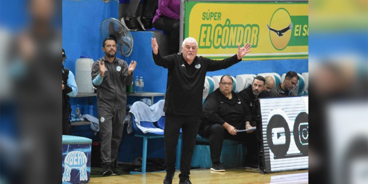 CONTINUIDAD. Demti ya trabaja en el armado del nuevo plantel del Celeste.