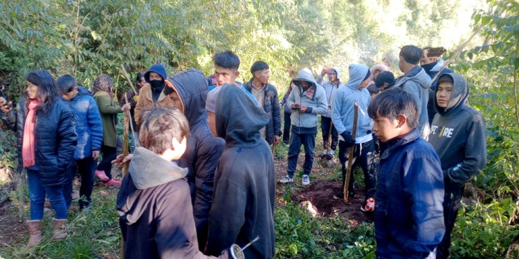CERCO. Tras la denuncia de la comunidad, no volvieron a colocar los postes.